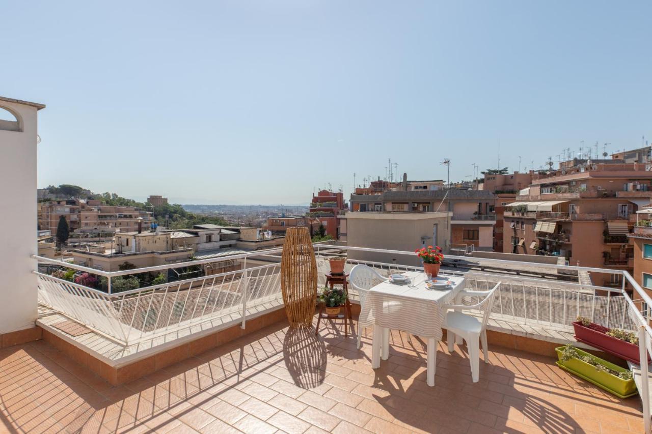 Апартаменты Iflat Shiny Penthouse In Balduina Рим Экстерьер фото